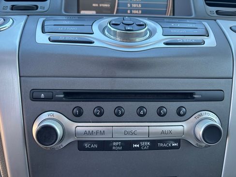 Used 2014 Nissan Murano SV image 26