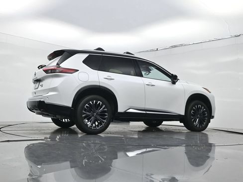 New 2026 Nissan Rogue Platinum AWD/4WD image 23