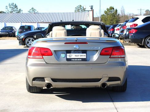 Used 2007 BMW 335i Convertible image 10