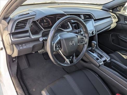 Used 2020 Honda Civic Sport image 9