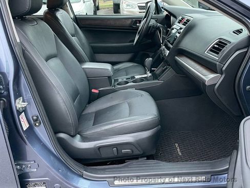 Used 2016 Subaru Outback 3.6R Limited image 8