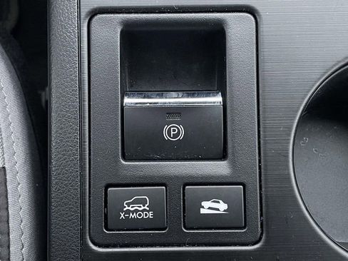 Used 2019 Subaru Outback 2.5i AWD/4WD image 21