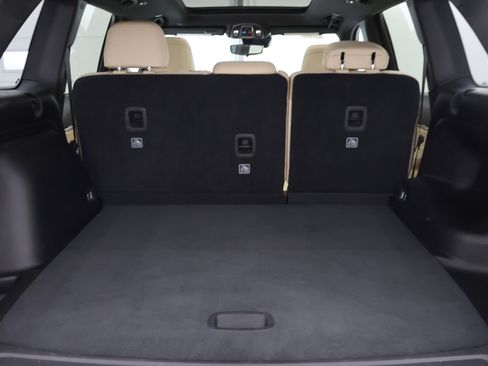 Used 2023 Jeep Grand Cherokee Limited image 27