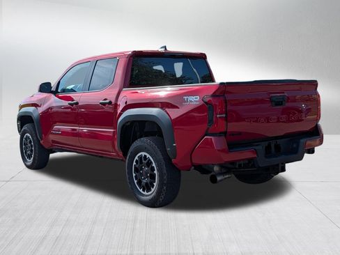 Used 2024 Toyota Tacoma TRD Off-Road AWD/4WD image 5