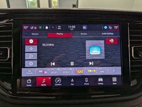 Used 2024 Dodge Durango GT image 12