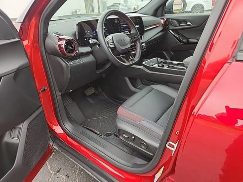 Used 2026 Chevrolet Equinox RS AWD/4WD image 31