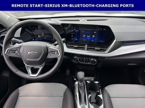 New 2026 Chevrolet Trax LT w/ Driver Confidence Package FWD image 8