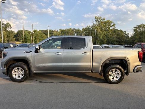 Used 2025 GMC Sierra 1500 SLE AWD/4WD image 6