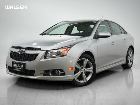 Used 2014 Chevrolet Cruze LT w/ Sun, Sound and Sport Package FWD image 1