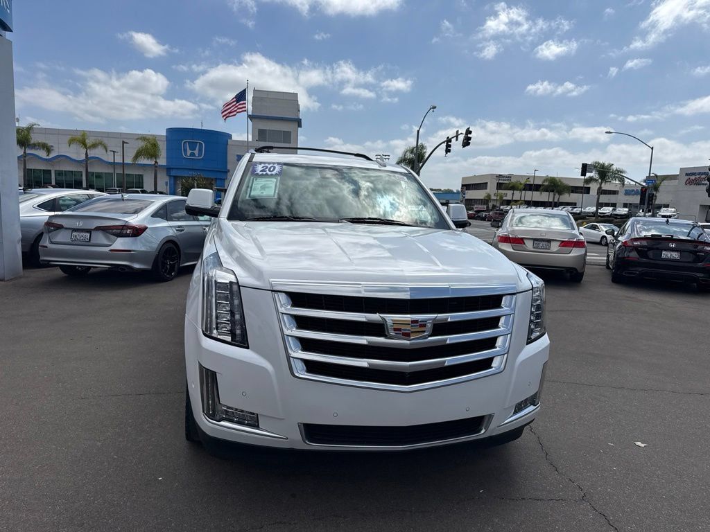 Used 2020 Cadillac Escalade Luxury RWD image 9