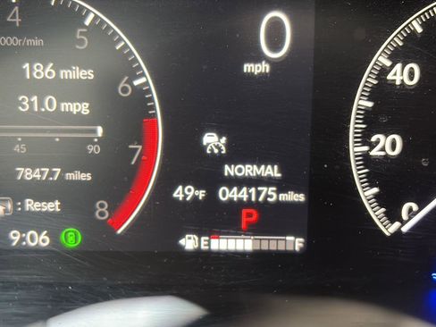 Used 2024 Honda CR-V EX image 25