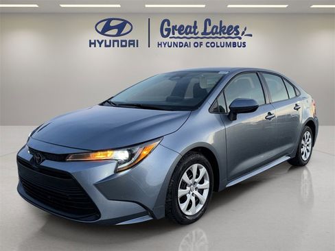 Used 2024 Toyota Corolla LE image 1