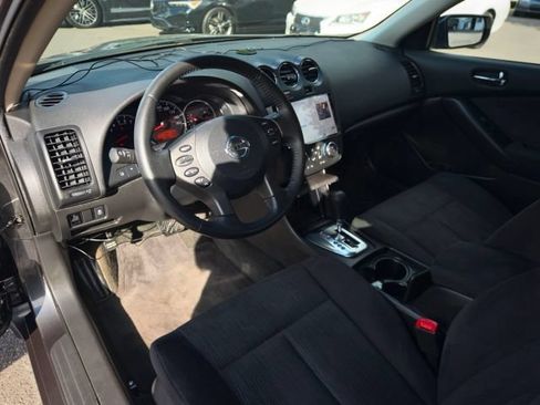 Used 2012 Nissan Altima 2.5 S w/ 20th Anniversary Pkg FWD image 15