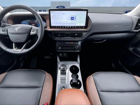 New 2025 Ford Bronco Sport Outer Banks w/ Outer Banks Tech Package+ image 6