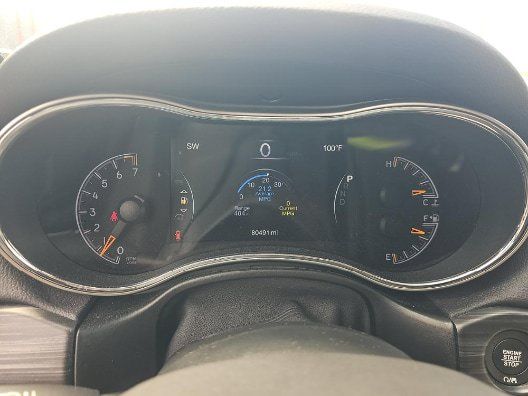Used 2019 Jeep Grand Cherokee Laredo RWD image 15