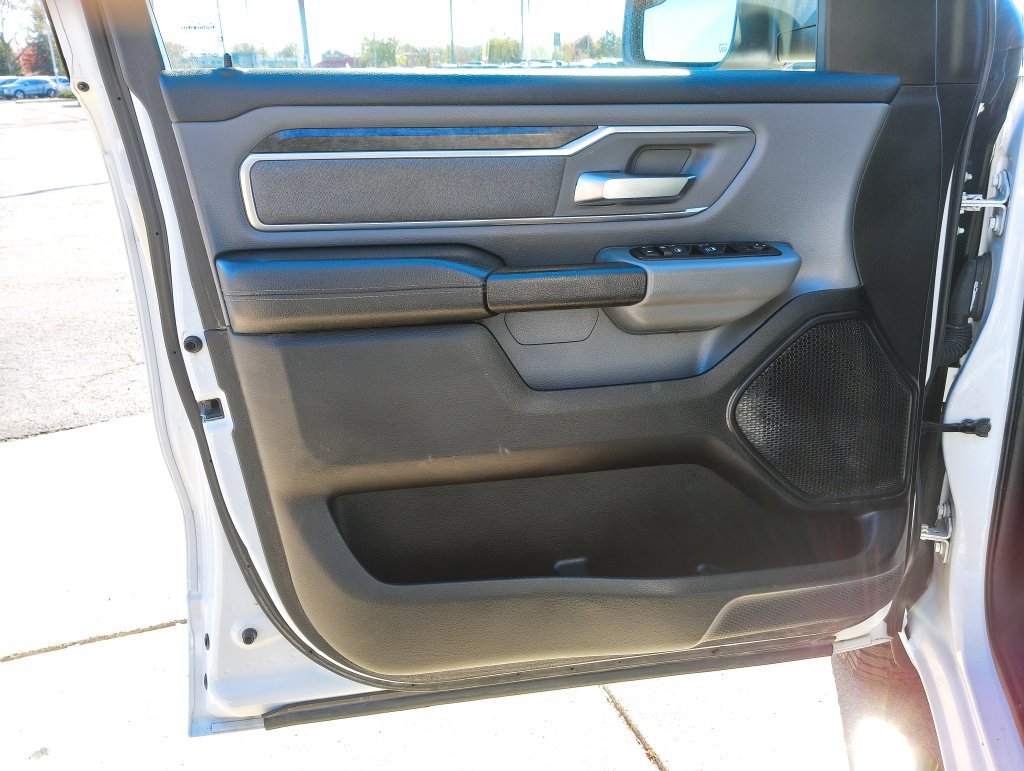 Used 2019 RAM 1500 Big Horn AWD/4WD image 13