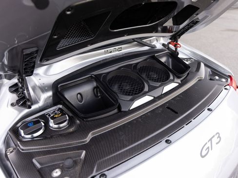 Certified 2018 Porsche 911 GT3 image 26