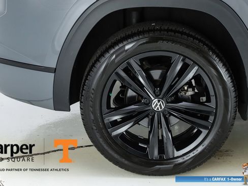 Used 2023 Volkswagen Atlas Cross Sport SEL R-Line image 52