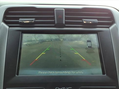 Certified 2020 Ford Fusion SE image 16