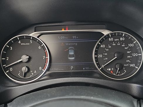 Used 2020 Nissan Altima 2.5 SV FWD image 18