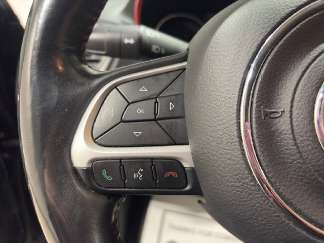 Used 2018 Jeep Compass Trailhawk w/ Cold Weather Group AWD/4WD image 34