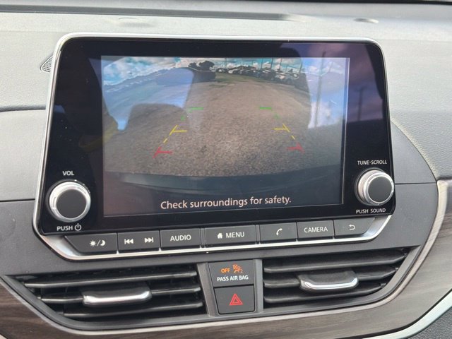 Used 2025 Nissan Altima 2.5 SV FWD image 26