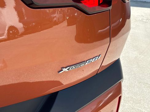 Certified 2025 BMW X2 xDrive28i image 7