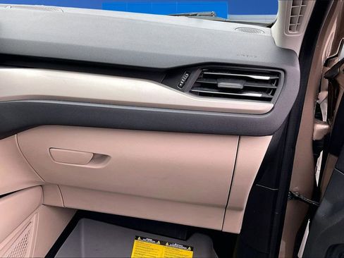 Used 2021 Ford Escape SEL w/ Technology Package image 26