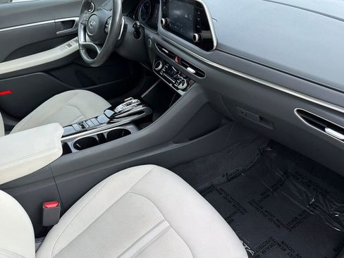 Used 2021 Hyundai Sonata SEL image 12