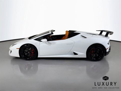 Used 2019 Lamborghini Huracan LP 580-2 RWD image 9