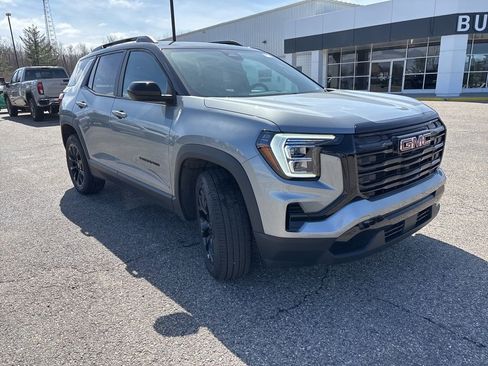 Used 2026 GMC Terrain Elevation w/ Elevation Premium Package AWD/4WD image 9