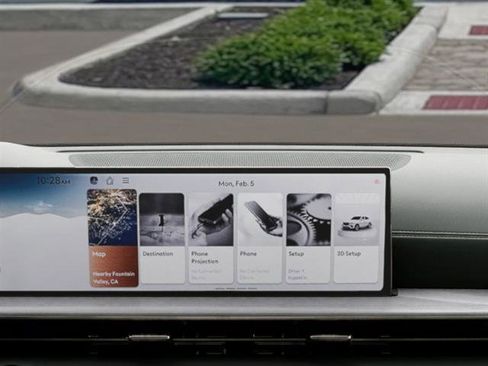 New 2025 Genesis GV80 3.5T Prestige AWD/4WD image 12