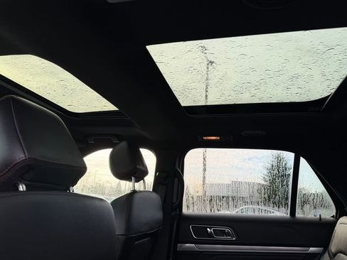 Used 2016 Ford Explorer Sport w/ Equipment Group 401A image 27