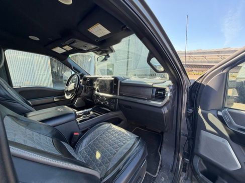 Used 2023 Ford F350 Platinum w/ Tremor Off-Road Package AWD/4WD image 7