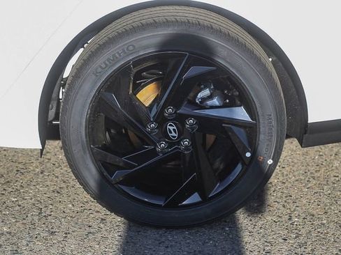 New 2026 Hyundai Elantra Sport image 12