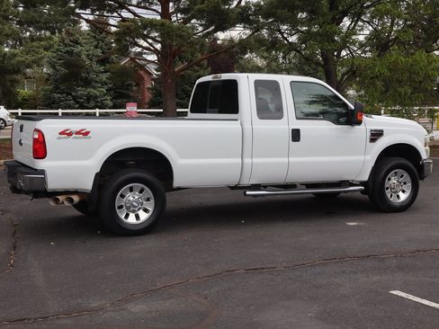 Used 2008 Ford F350 XLT AWD/4WD image 4