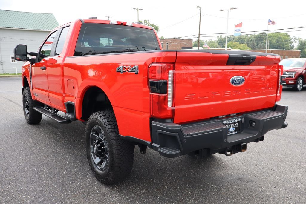 Used 2023 Ford F350 XL w/ 360-Degree Camera Package AWD/4WD image 15