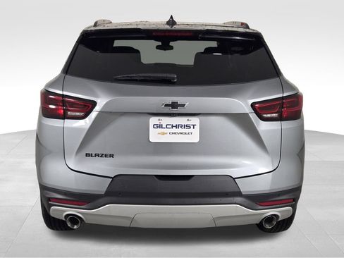 New 2026 Chevrolet Blazer LT w/ Midnight/Sport Edition FWD image 6