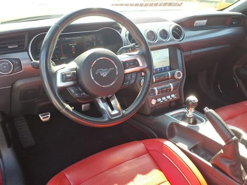 Certified 2019 Ford Mustang GT Premium w/ GT Performance Package RWD image 10
