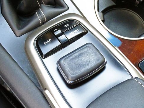 Used 2019 Lexus RX 450h AWD w/ Navigation Package image 39
