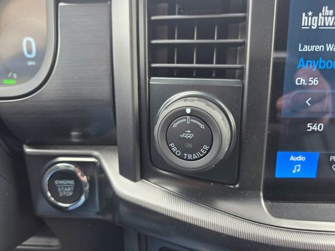 Used 2025 Ford F150 Lariat AWD/4WD image 41