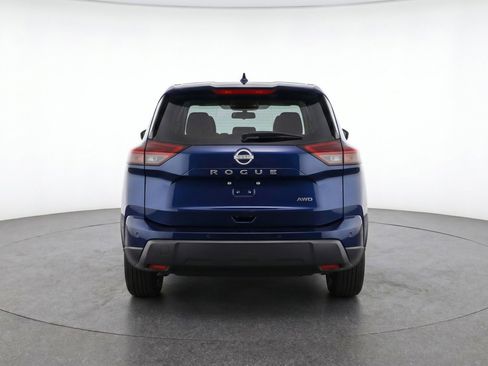 Used 2025 Nissan Rogue SV FWD image 7