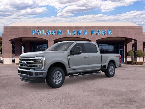 New 2026 Ford F250 XLT w/ XLT Premium Package AWD/4WD image 1