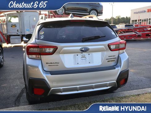 Used 2022 Subaru Crosstrek 2.5i Sport w/ Moonroof Package AWD/4WD image 17