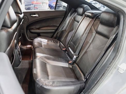 Used 2018 Dodge Charger GT image 28