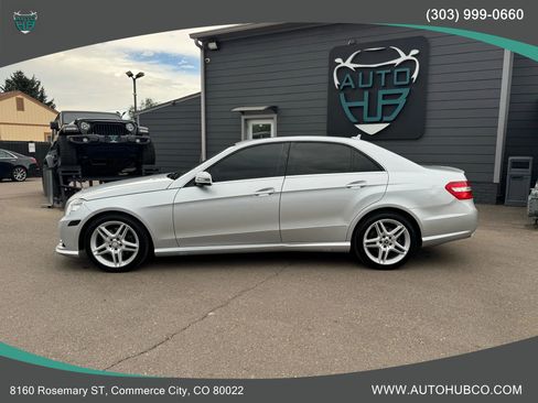 Used 2013 Mercedes-Benz E 350 4MATIC Sedan image 7