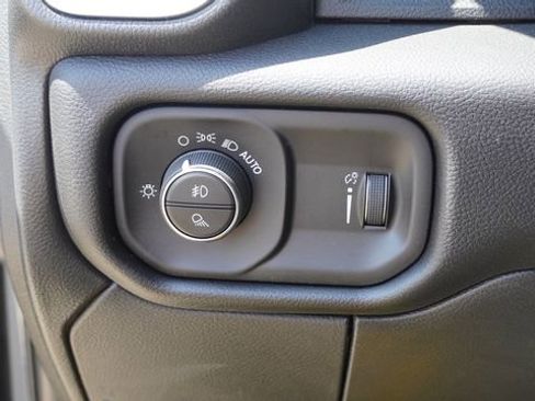 New 2026 RAM 3500 Big Horn AWD/4WD image 20