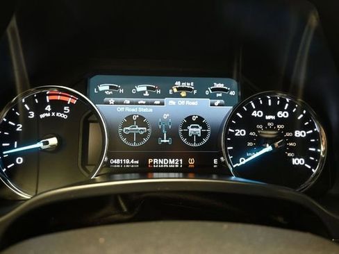 Used 2018 Ford F350 Platinum w/ Platinum Ultimate Package AWD/4WD image 18