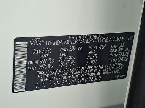 Certified 2023 Hyundai Santa Fe Limited AWD/4WD image 30