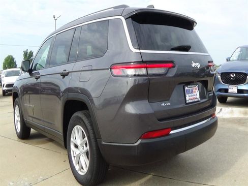 Certified 2023 Jeep Grand Cherokee L Laredo image 8